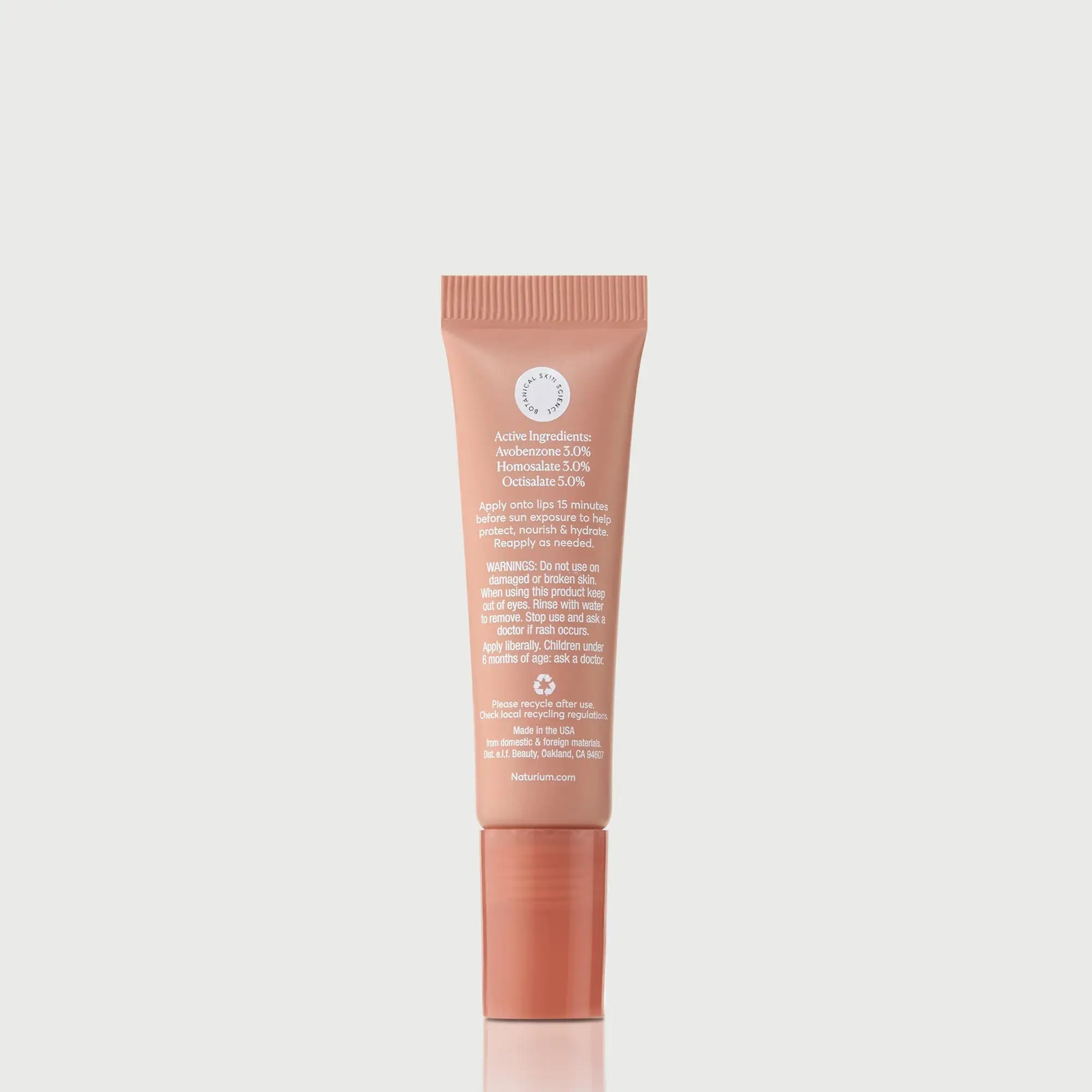 phyto-glow-lip-balm-spf-45-getaway-d2 NATR-10126_PhytoGlow_SPF_Getaway_primary_capon_back_bonebkgd_1.webp
