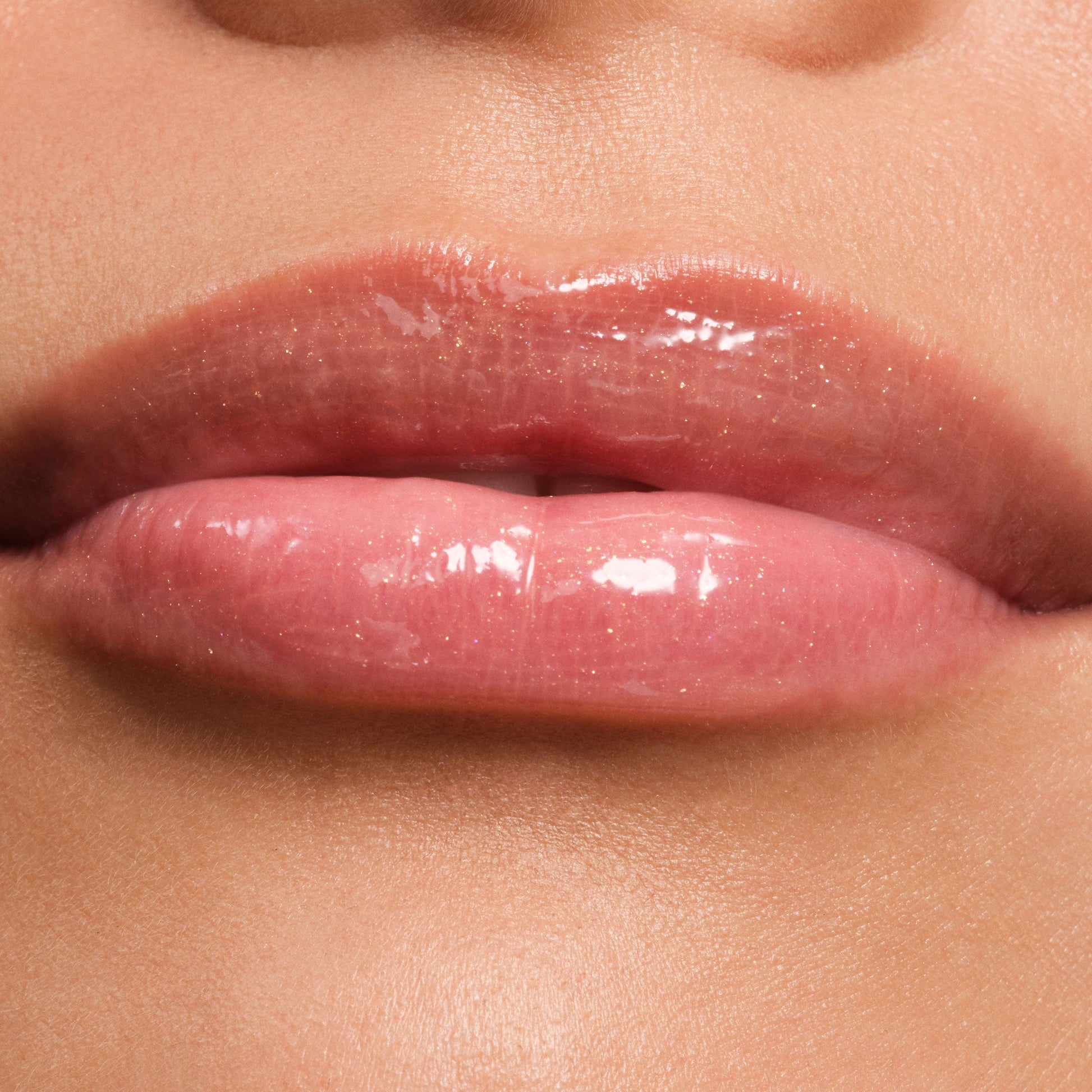 phyto-glow-lip-balm-shimmer-cosmic-a4 NATR-10134-Phyto-Glow-Lip-Hover-Cosmic.jpg