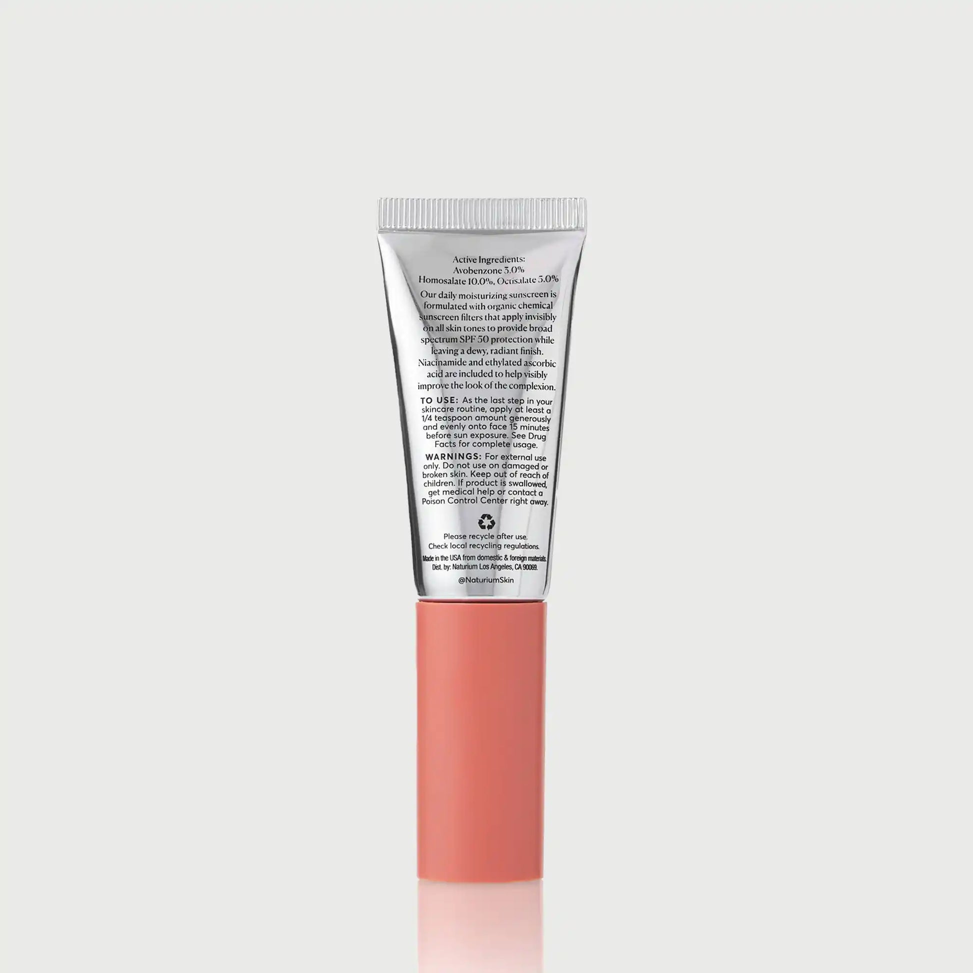 dew-glow-moisturizer-spf-50-travel-size-i2 NATR-10157_Dew-Glow-Moisturizer-SPF-50-Mini_back_capon_bonebkgd_d7cb9bbb-e294-42e2-8d5a-28c73c09b5b5.webp