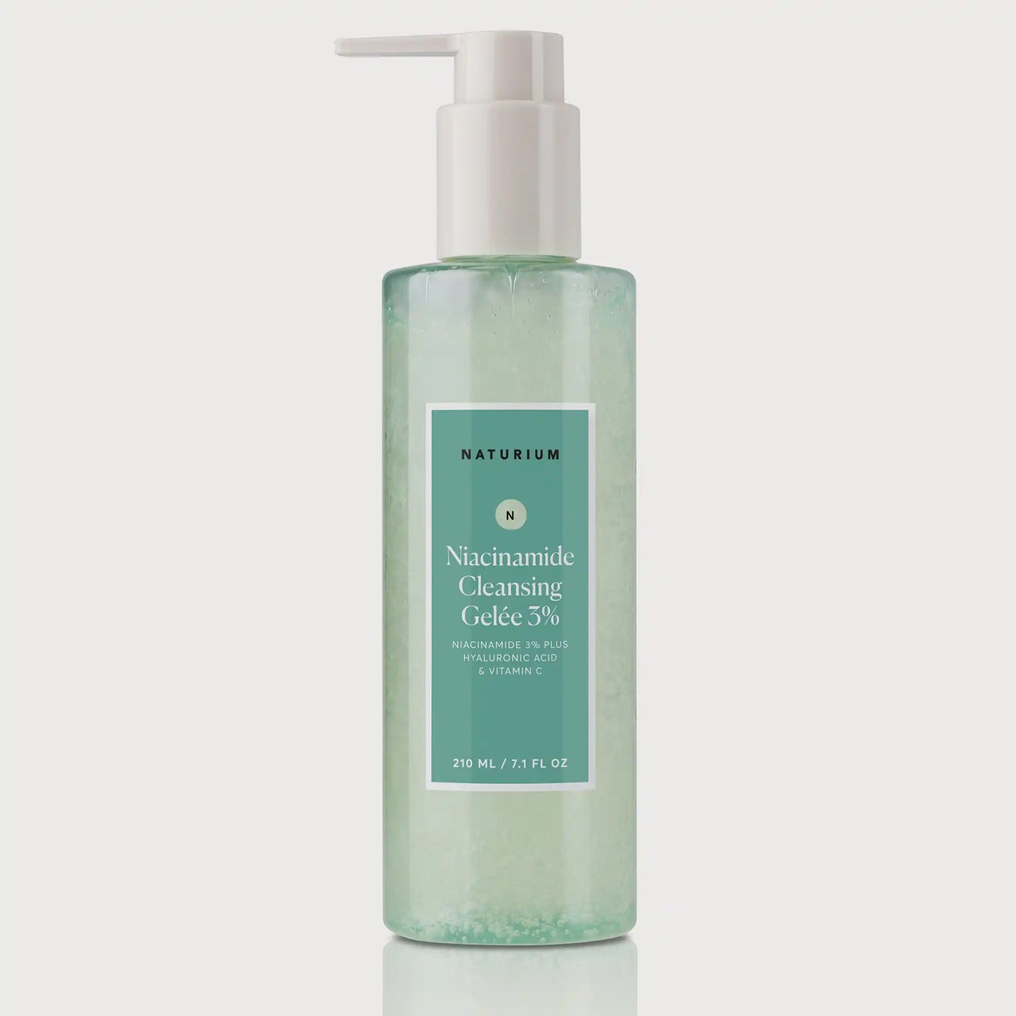 niacinamide-cleansing-gelee-3-j6 NATRM_Ecomm_Niacinamide-Cleansing-Gelee_Front.webp