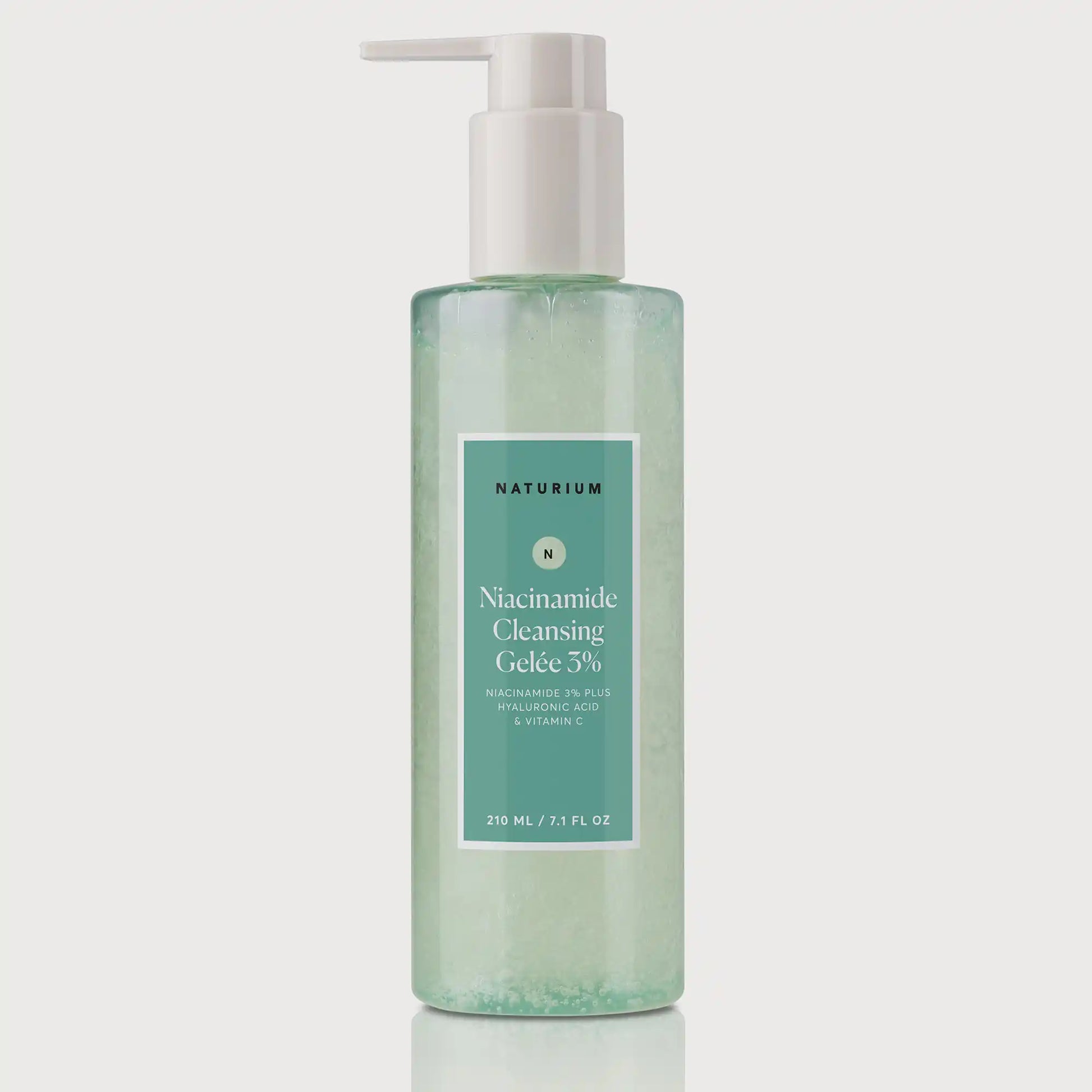 niacinamide-cleansing-gelee-3-j6 NATRM_Ecomm_Niacinamide-Cleansing-Gelee_Front.webp