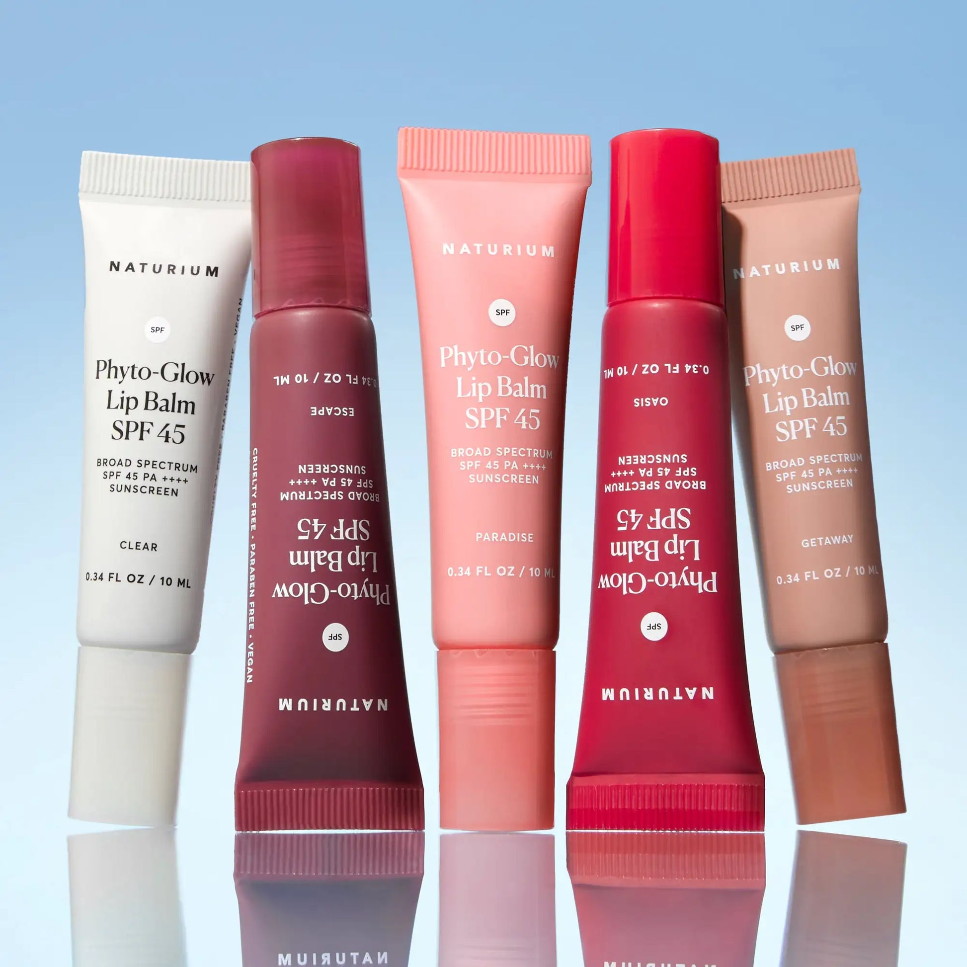 phyto-glow-lip-balm-spf-45-getaway-d2 phytoglowSPF_6428-crop_cde1553e-6f3e-4726-9686-a6dd715ed7c9.webp